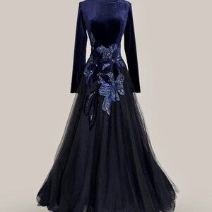 Brand New US 6 Jean Fares Couture Floral Embellished Evening Dress